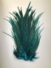 Load image into Gallery viewer, Ewing Premium Grizzly Saddle